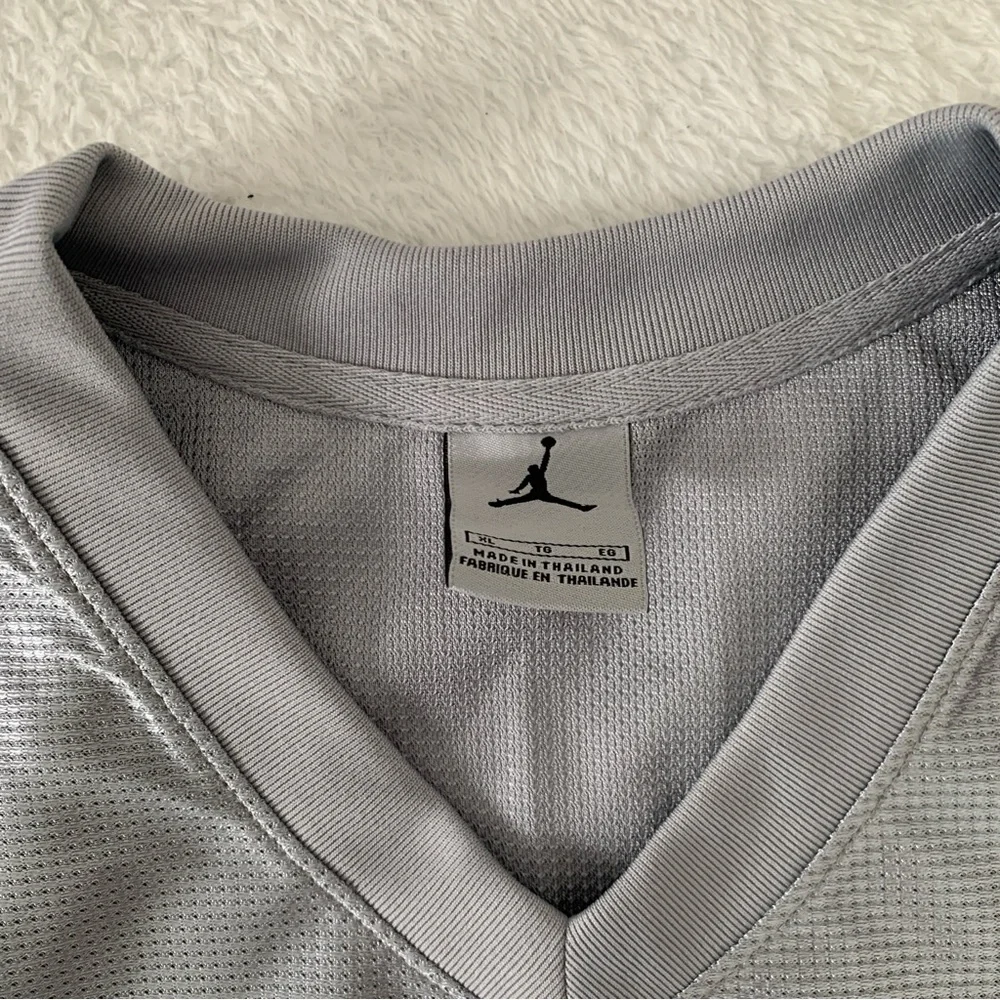 Men’s XL NIKE AIR JORDAN Black Gray Mesh Sleeveless Basketball Jersey Tank Top